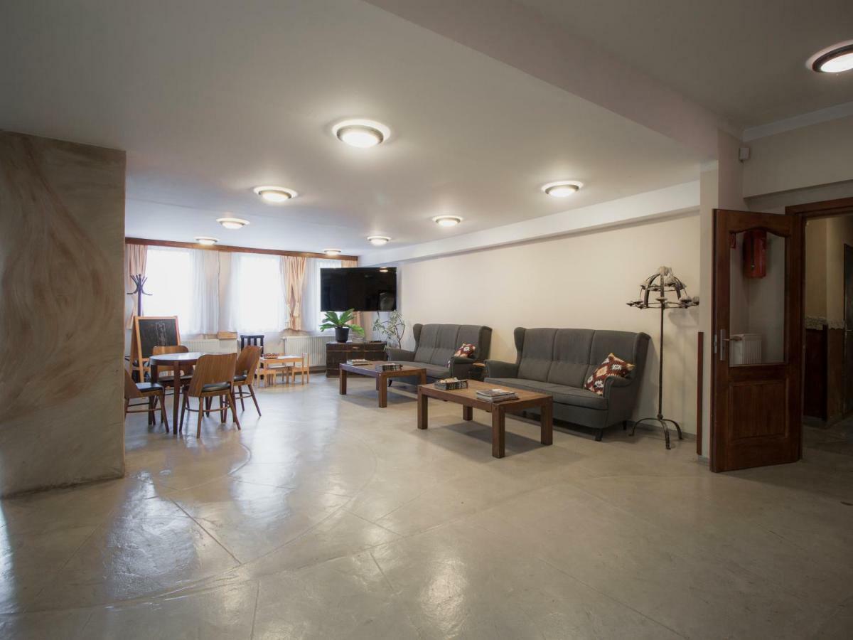 Renegade Hotel Siófok Buitenkant foto